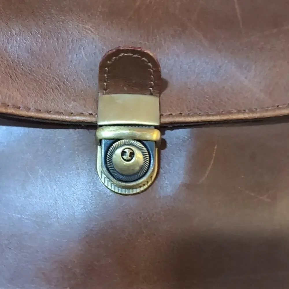 The Leather Farm Buffalo Leather Briefcase Organizer Messenger Bag Magnetic Flap